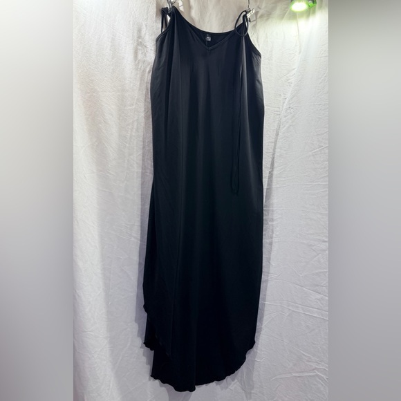 unbrand Dresses & Skirts - Sleek Black Maxi Slip Dress with V-Neck
